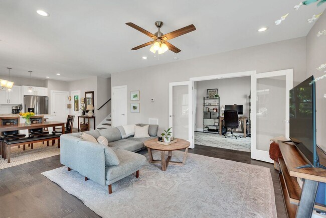 Foto del edificio - Beautiful Home in Nashville!