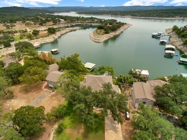 Building Photo - 4816 Travis Oaks Dr