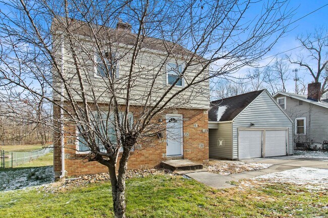 Foto del edificio - Charming 3-Bedroom Home in Newark, Ohio