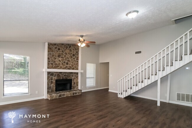 Foto del edificio - 2472 Hewatt Rd