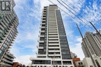 Building Photo - 75 Canterbury Pl