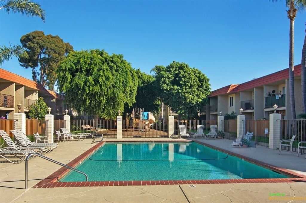Pool Area - 589 N Johnson Ave