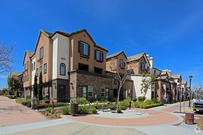 Contessa and Marquis at Otay Ranch - Apartments in Chula Vista, CA ...