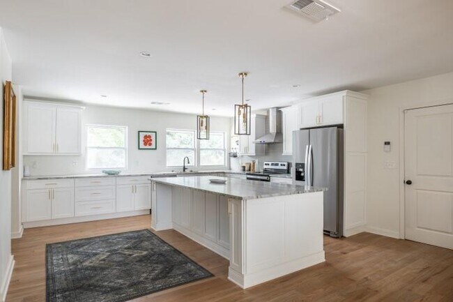 Foto del edificio - 3154 N Druid Hills Rd