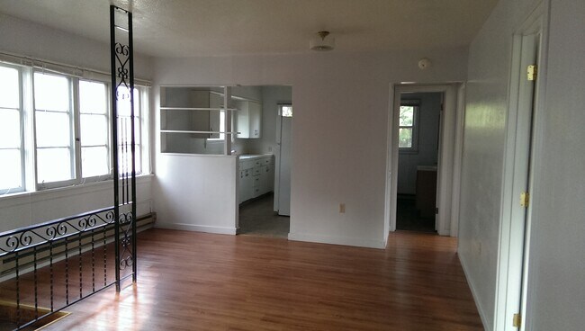 Livingroom - 111 3rd St
