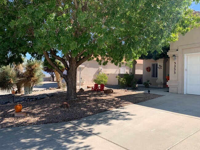 Foto del edificio - Magnificent 4 Bedroom, 2.5 Bath in Rio Rancho!