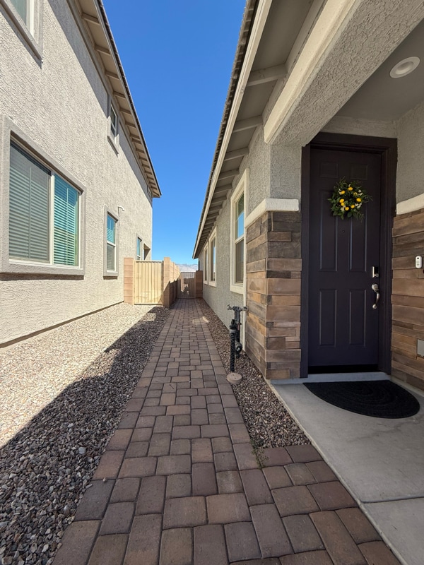 Photo - 174 N Spring Flower Dr House