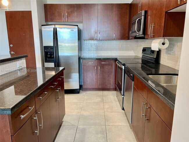 Foto del edificio - 300 S Australian Ave