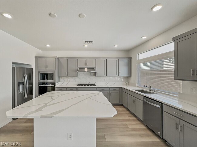 Foto del edificio - 7128 Bold Rock Ave
