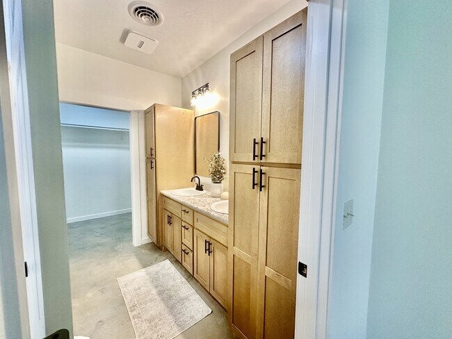 Foto del edificio - 2196 3rd St