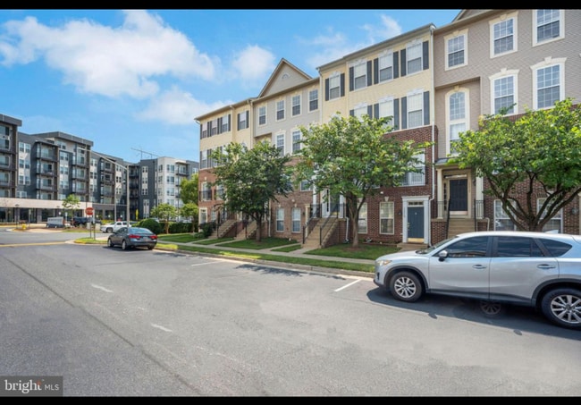 Photo - 15504 John Diskin Cir Apartment