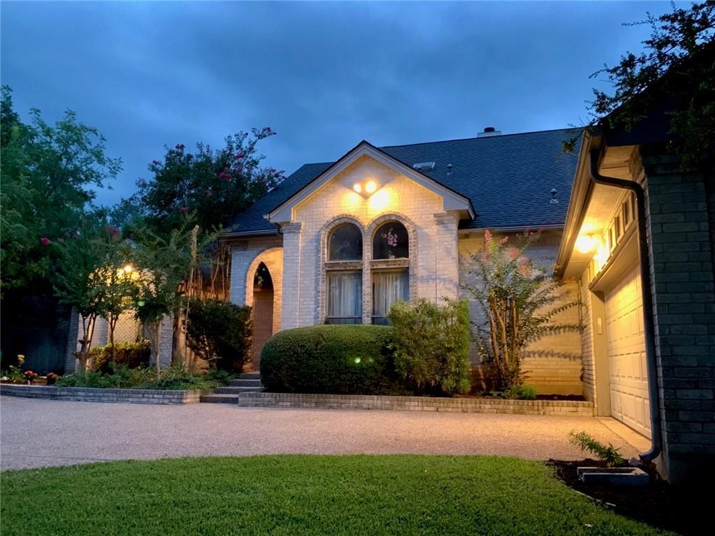 Foto del edificio - 615 Peterson Ln