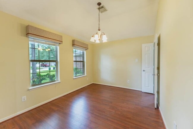 Building Photo - 2410 Laurel Walk Ct