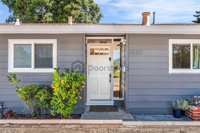 Building Photo - 4533 Utah Dr