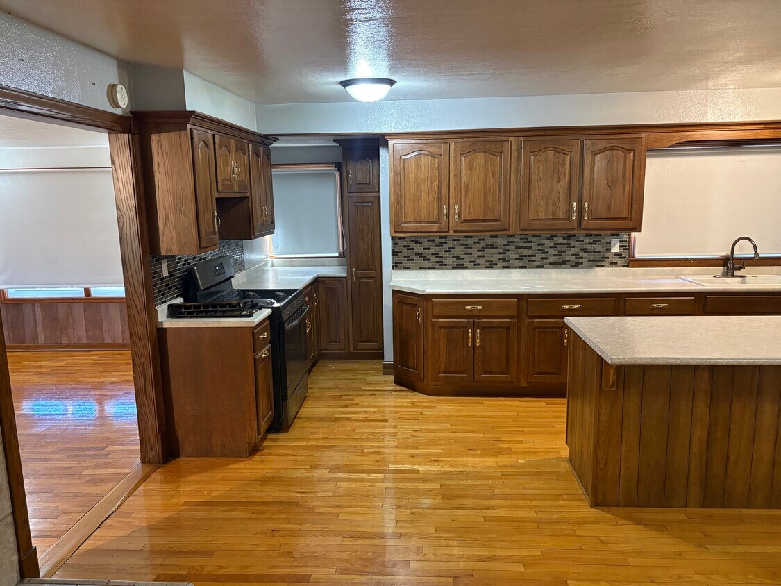 Foto del edificio - 14206 Grabill Rd