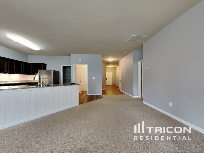 Building Photo - 1151 Walnut Creek Cir