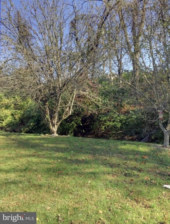 Foto del edificio - 27 Wetherburn Dr