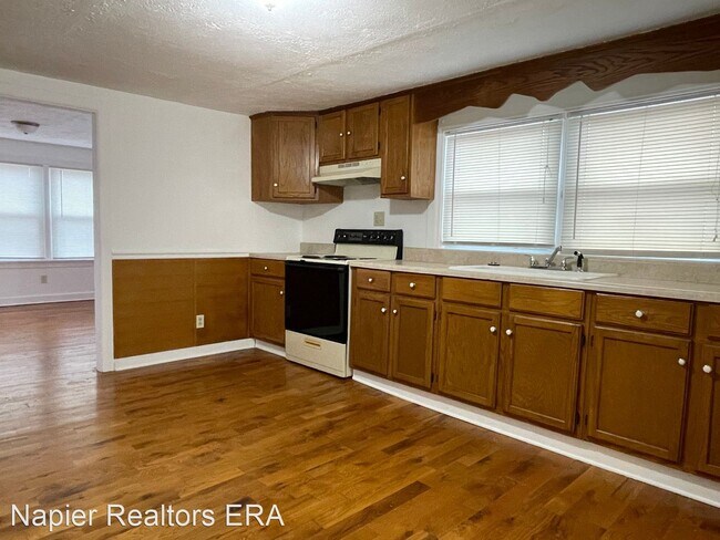 Foto del edificio - 2 br, 1 bath House - 10124 Brightwood Avenue
