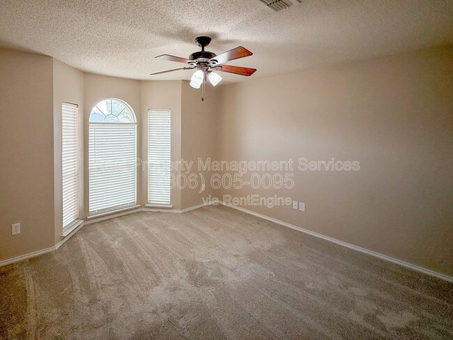 Building Photo - 517 N Kline Ave