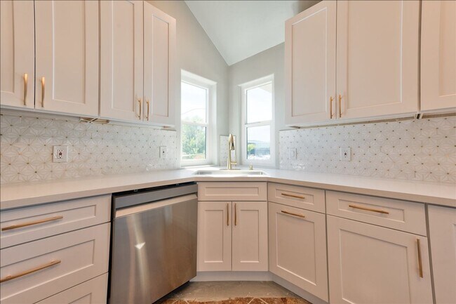 Foto del edificio - 880 La Terraza Blvd