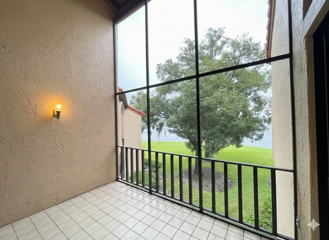 Building Photo - Spacious & Bright Lakeside with Private Ba...