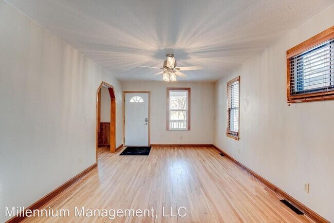 Building Photo - 6 br, 2 bath House - 2012 St Clair Ave