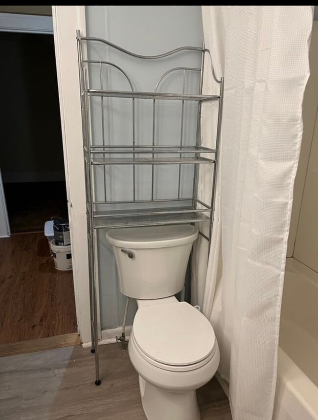 Building Photo - 28 E State St