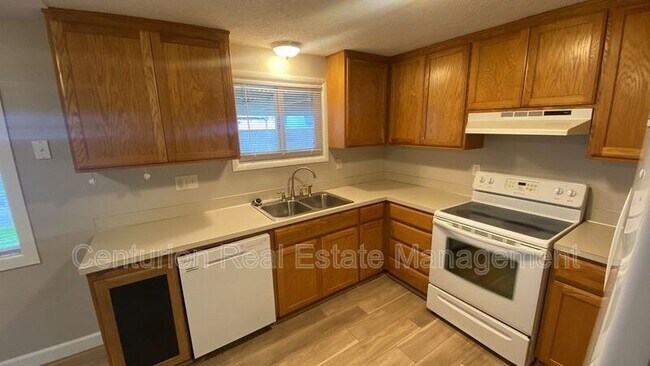 Foto del edificio - 2375 Rural Ave SE