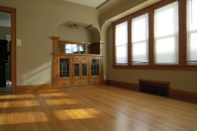 Dining Room - 1962 S 92nd St