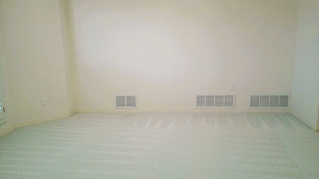 Foto del edificio - Exquisite Single Level Westside Home With ...