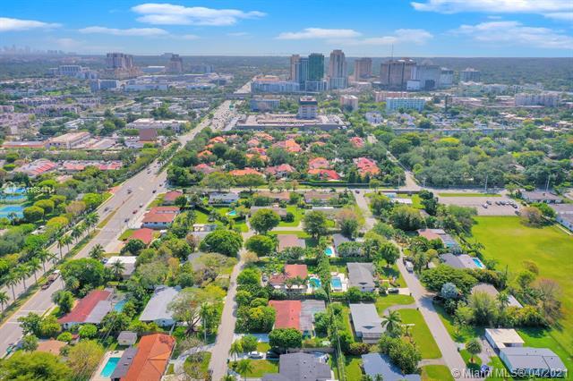 Foto del edificio - 7982 SW 89th St