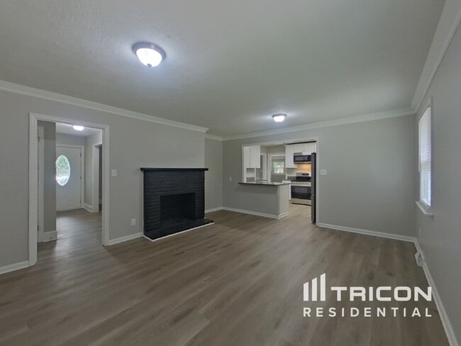 Foto del edificio - 7511 Monroe Rd
