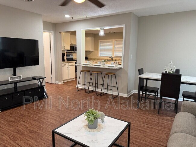 Foto del edificio - 9921 Pulaski Pike