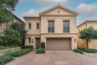 Building Photo - 60 Brindisi