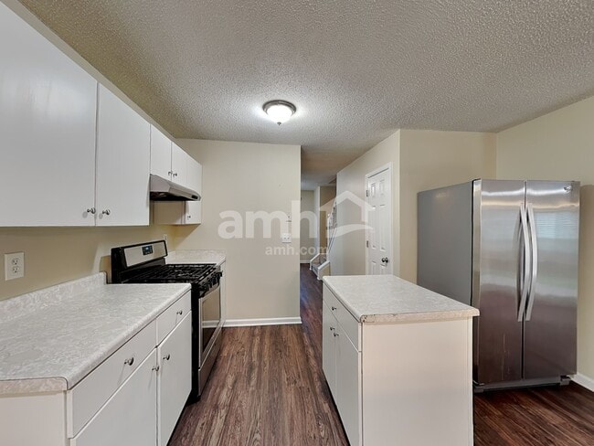 Foto del edificio - 4445 Tuckahoe Ct