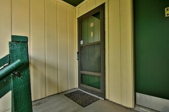 Building Photo - 1516 Bay Area Blvd