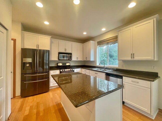 Foto del edificio - Charming Home in quiet Sunset Landing Community, Edmonds!