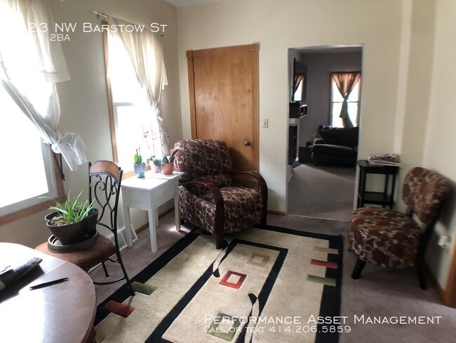 Foto del edificio - 223 NW Barstow St