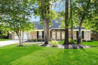 Building Photo - 24526 Haigshire Dr