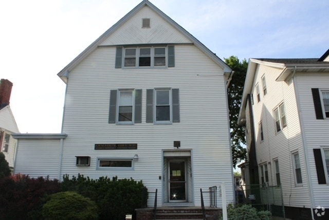 Building Photo - 137 Livingston Ave