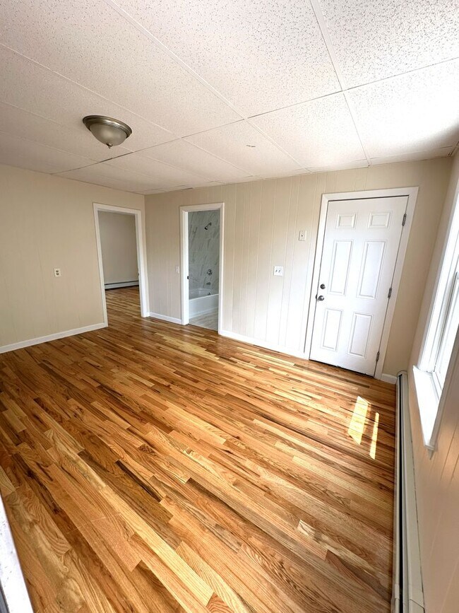 Foto del edificio - 98 Japonica St