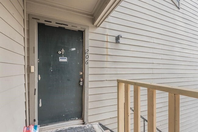 Foto del edificio - 16111 Aspenglen Dr