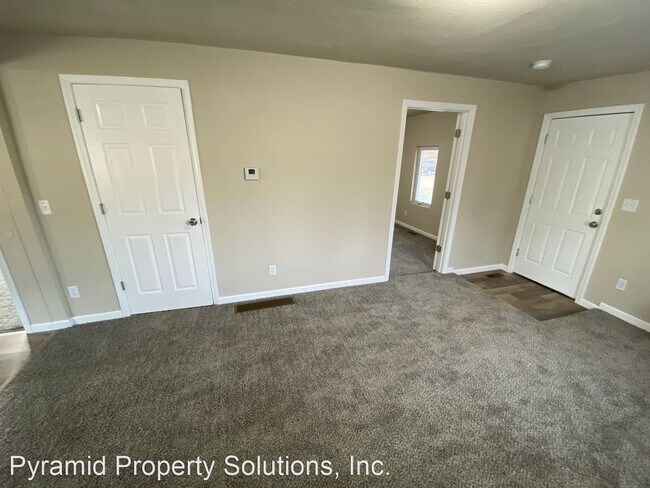 Foto del edificio - 3 br, 1 bath House - 631 SE 27th Ct