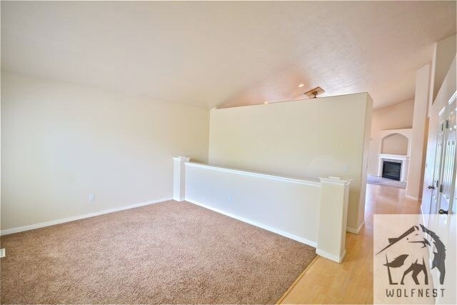 Building Photo - Fantastic 5 Bedroom Draper Home