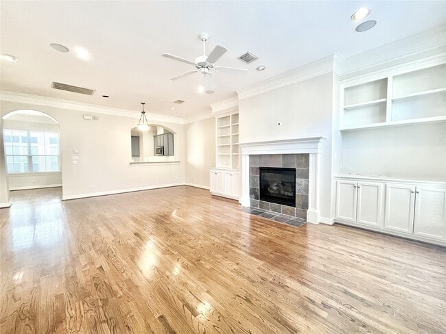 Foto del edificio - 3919 Floyd St