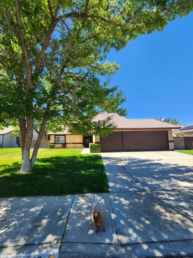 Building Photo - 44335 Sedona Way