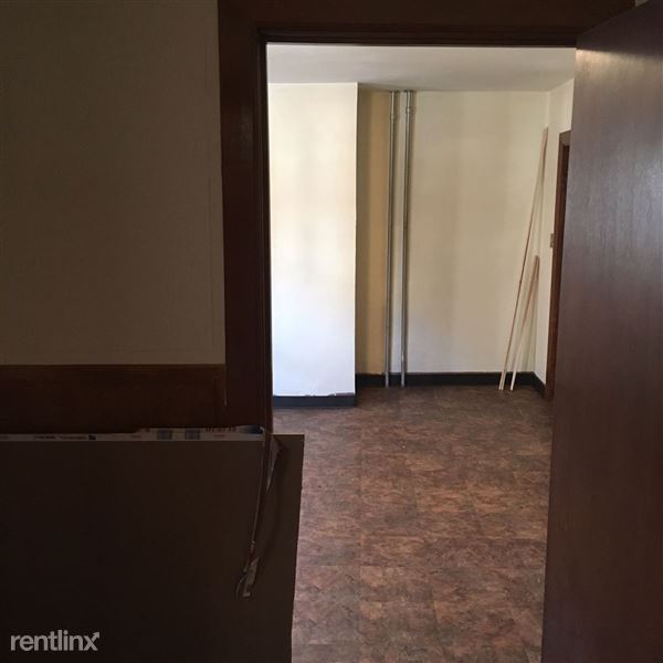 32 Cummins Hwy, Roslindale, MA 02131 Condo for Rent in Roslindale, MA