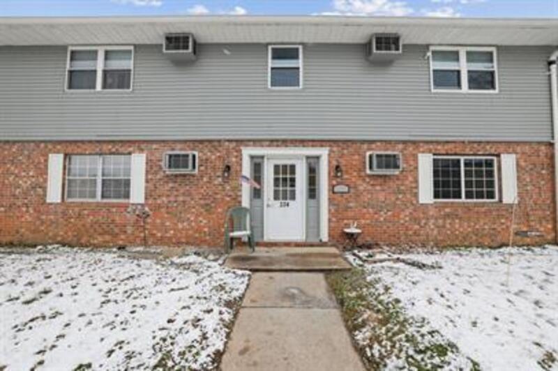 234 Slocum Ave Unit Apt 10, Lancaster, OH 43130 Condo for Rent in