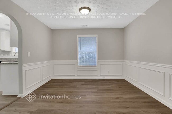 Foto del edificio - 4150 Hillsborough Dr SW