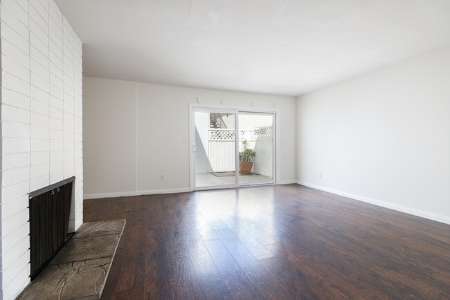 Foto del edificio - 1205 Amethyst St